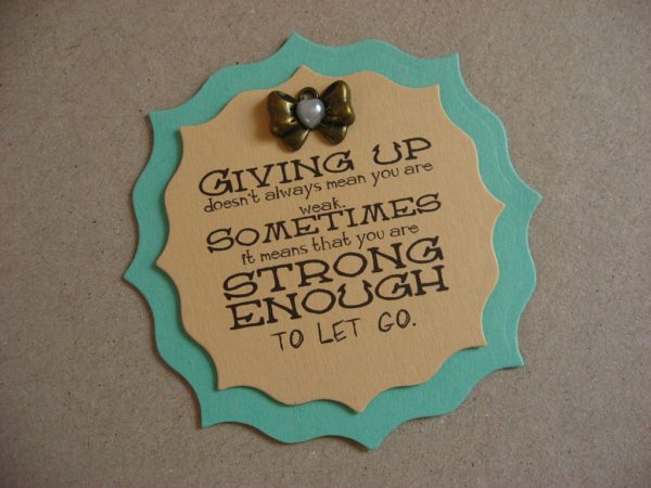 Külmkapimagnet "Giving Up"