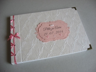 Jaapani köites album. Formaat: A4.